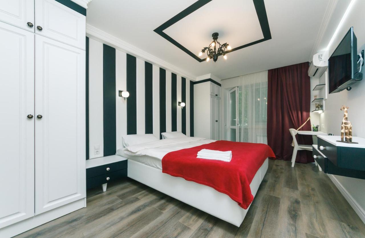 Pechersky Kvartal Apartments Kyiv Exterior photo