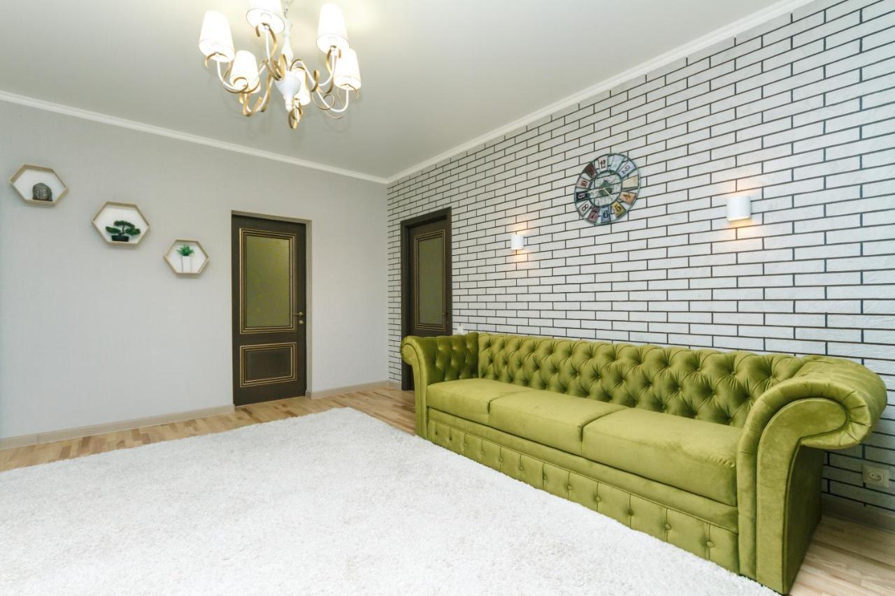 Pechersky Kvartal Apartments Kyiv Exterior photo